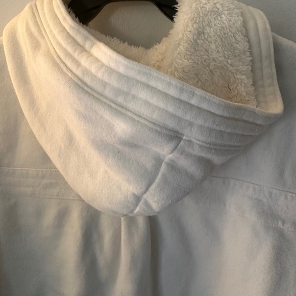 Old Navy Cream Fleece Jacket - Picture 4 of 7
